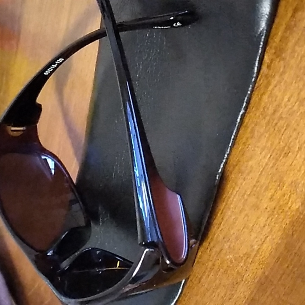 Nike sunglasses - Picture 3 of 4
